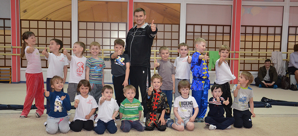 Как выбрать для ребенка спортивную секцию или творческую студию в Барнауле?